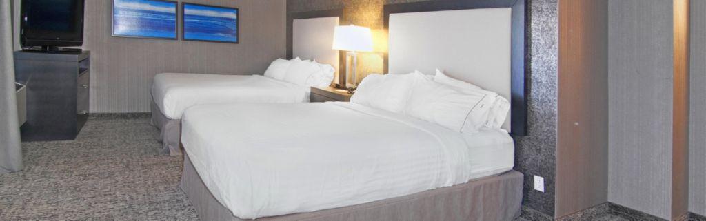 Holiday Inn Express And Suites Calgary By Ihg Exterior foto